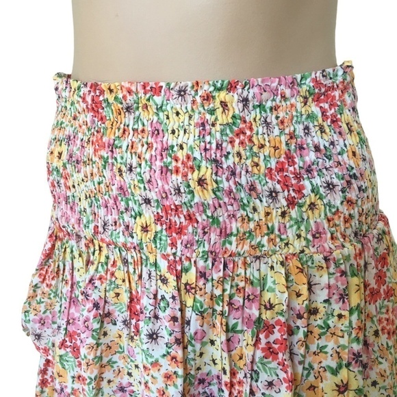 Vero Moda NWOT Layered Ruffled Floral Skirt Shirred Smocked Wide Waistband NWOT - Picture 5 of 10